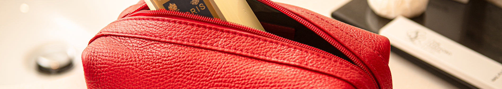 Black Friday Leather Wash Bags - Luxury Toiletry Bags on Sale