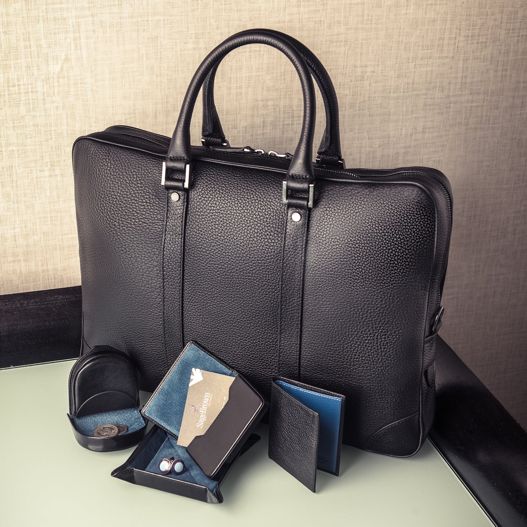 Leather corporate gift giving UK