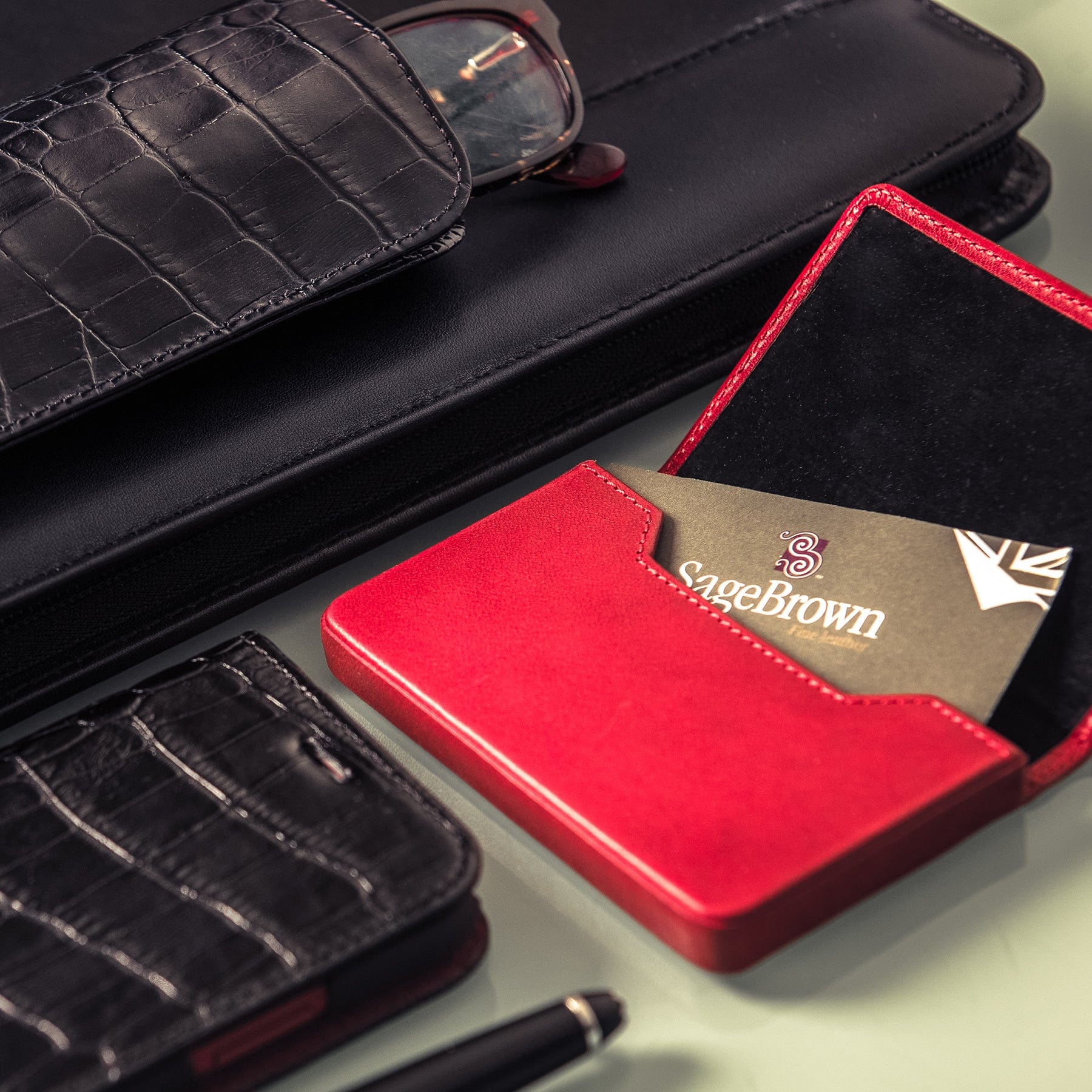 Luxury corporate leather gifts