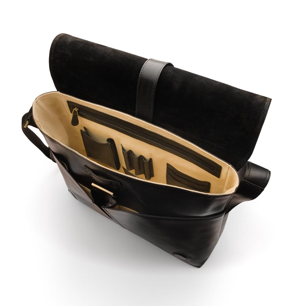 Men's large leather messenger bag, black, inside
