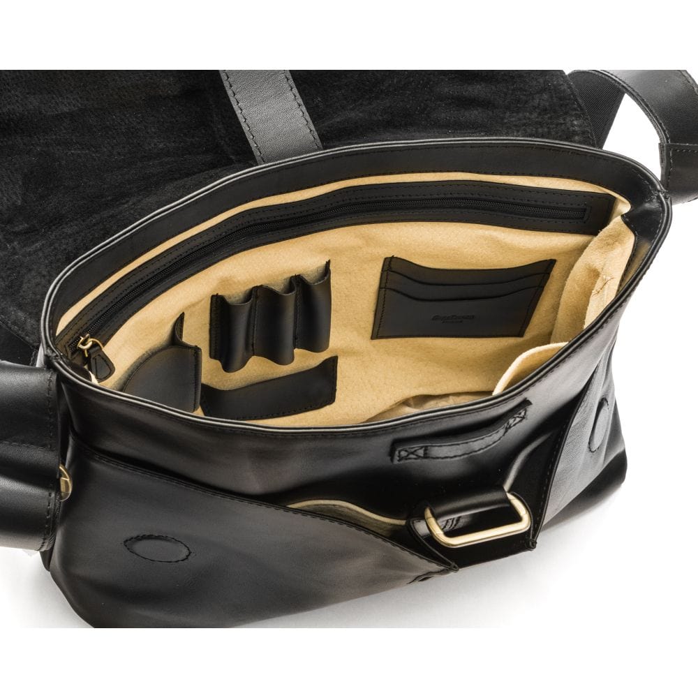 Leather messenger bag, black, inside
