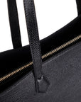 Leather tote bag, black, closeup