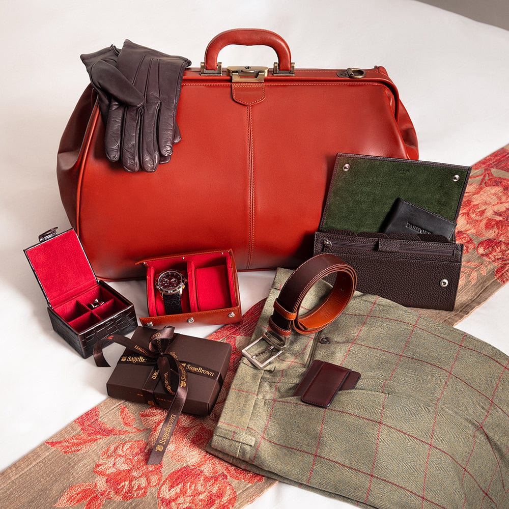 Leather jewellery box, brown croc, lifestyle