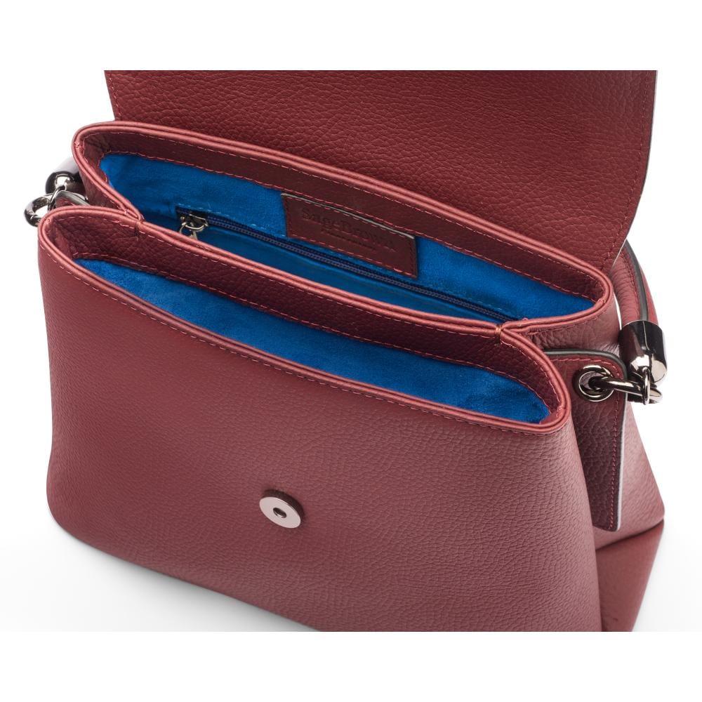 Leather handbag with flap over lid, burgundy,, inside