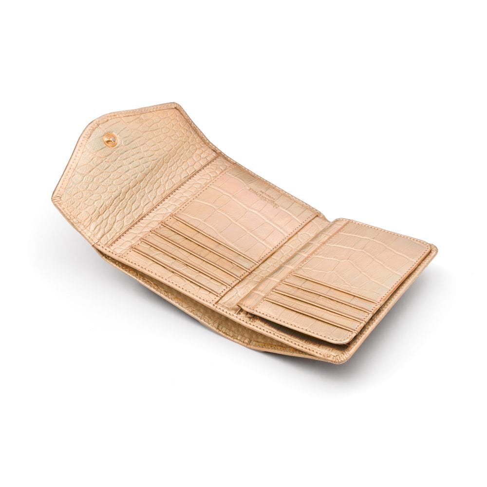 Large leather purse with 15 CC, gold croc, open