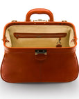 Small Gladstone Bag in Leather, light tan, inside