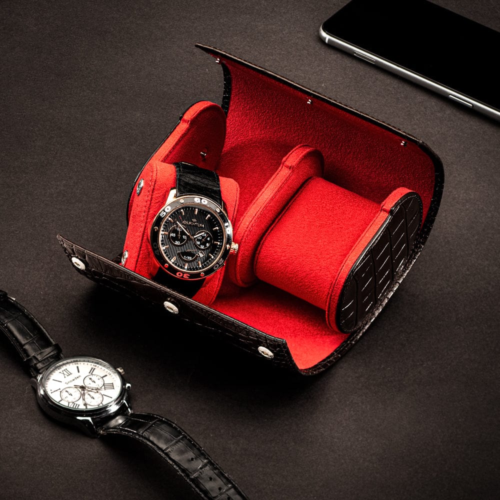 Double watch roll, brown croc, lifestyle