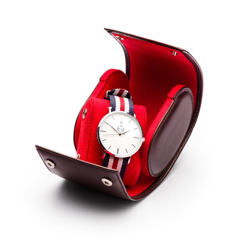 Single watch roll, brown, with detachable pad
