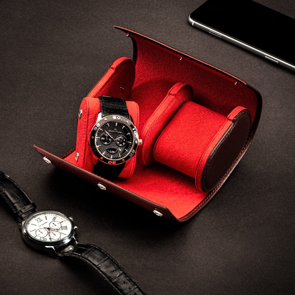 Double watch roll, dark tan, lifestyle