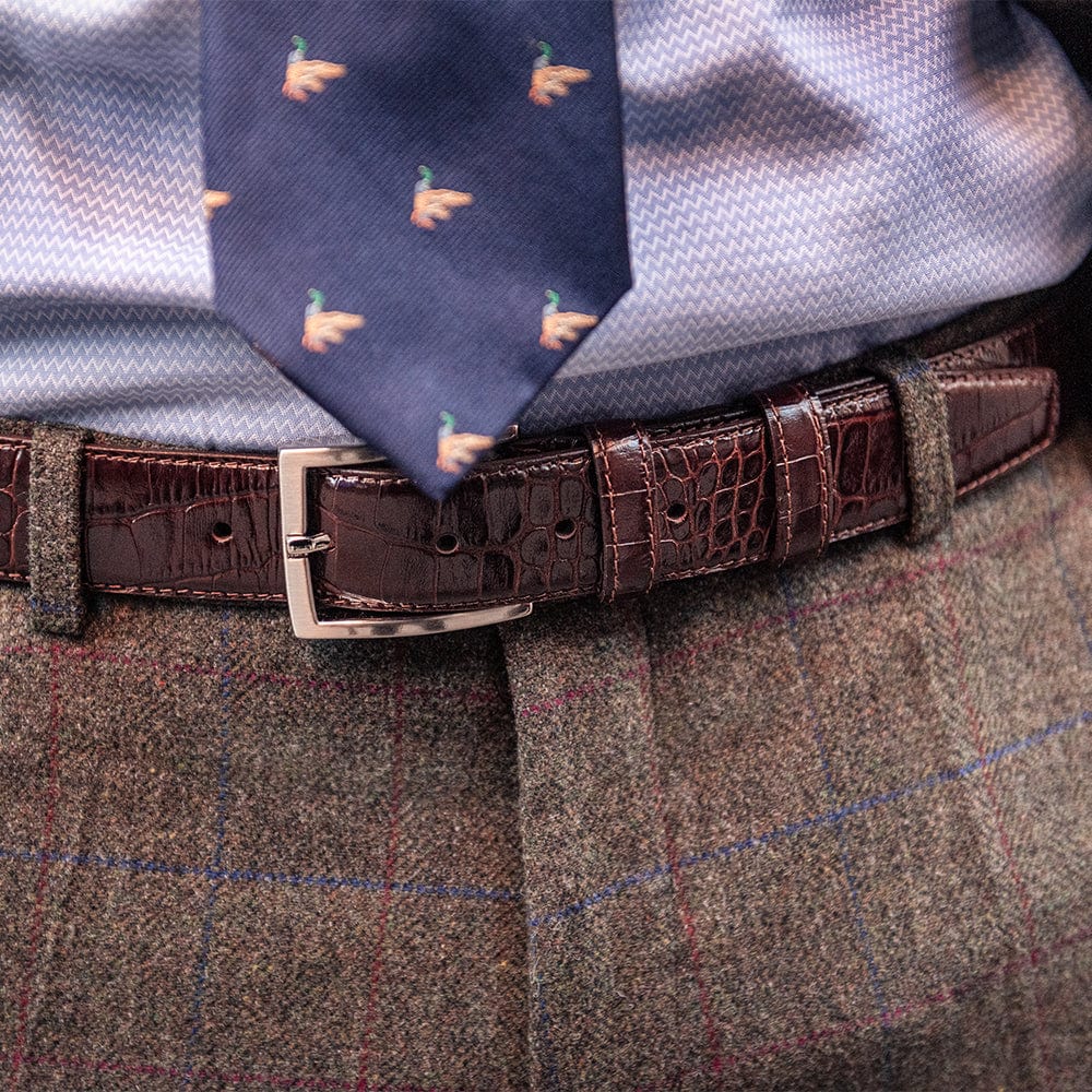 Leather belt, brown croc, lifestyle