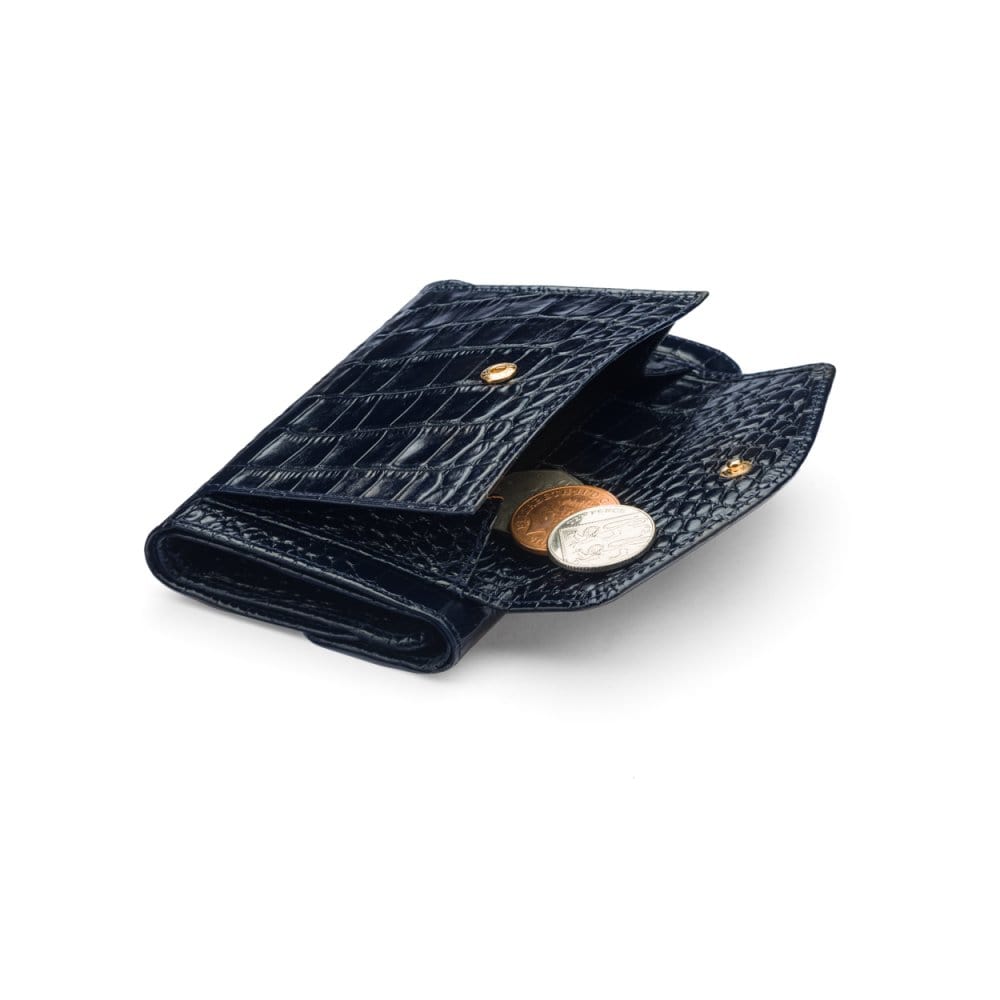 Large leather purse with 15 CC, navy croc, back