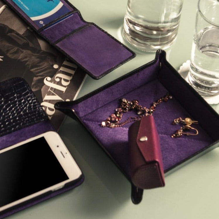 Leather lipstick case, purple, lifestyle