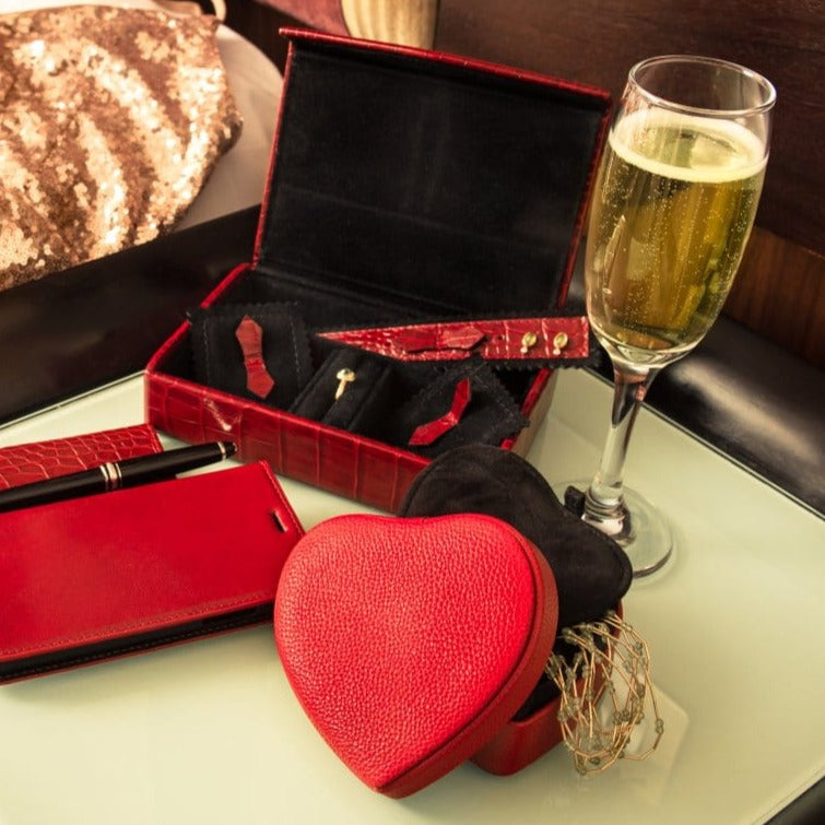 Luxury leather jewellery box, red, lifestyle
