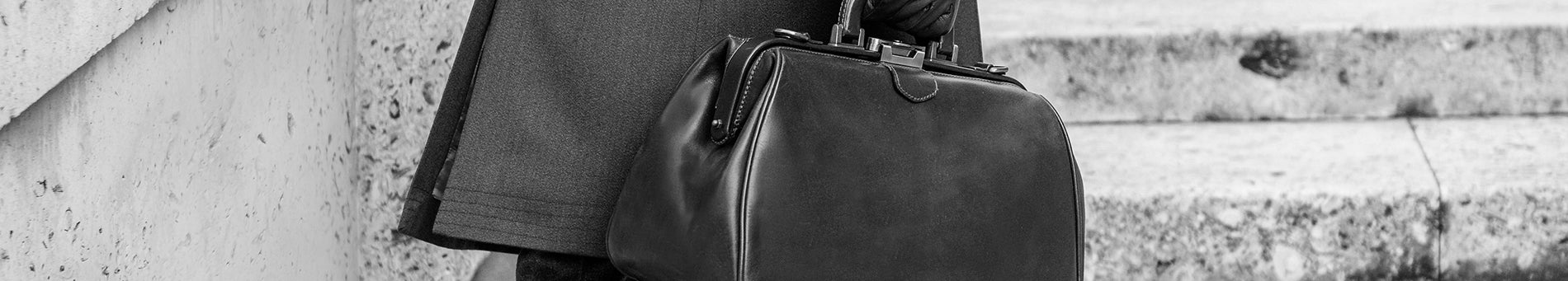 Black Friday Leather Travel Bags - Discount Leather Travel Bags & More