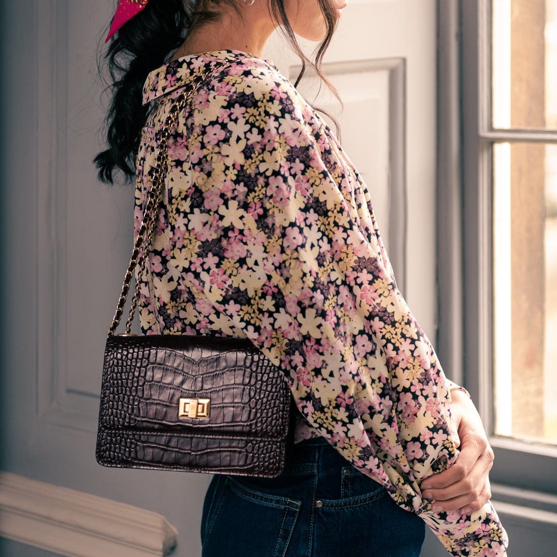 Mini chain bag, blue croc, lifestyle view
