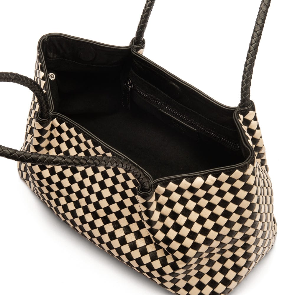Midi woven leather bag, black and ecru check, open