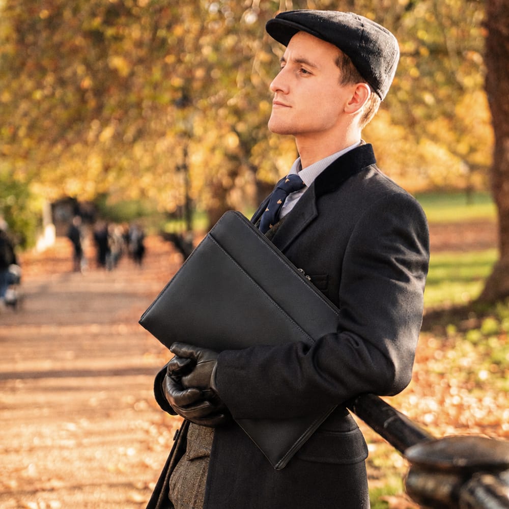 Leather A4 document case, black, lifestyle