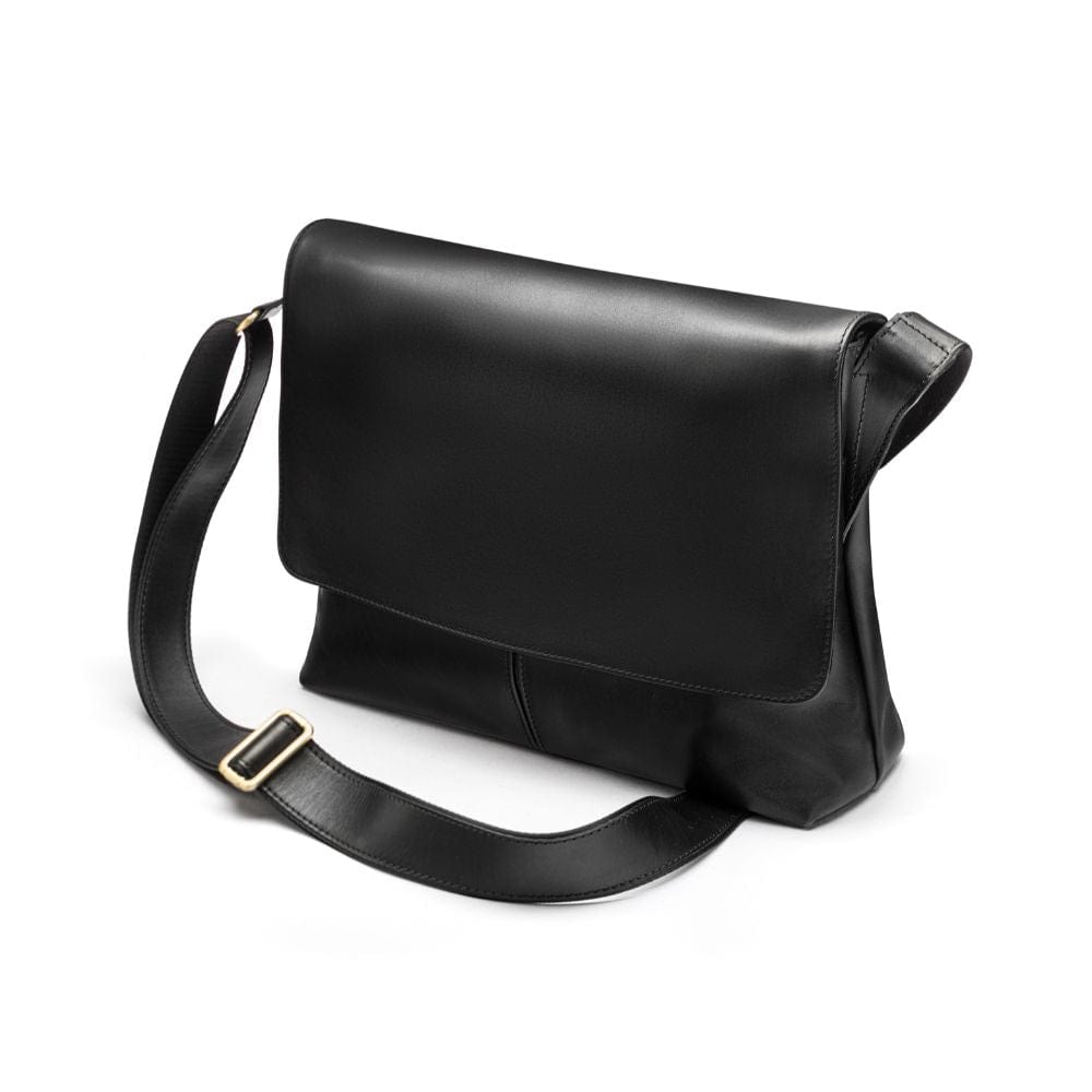 Leather messenger bag, black, side