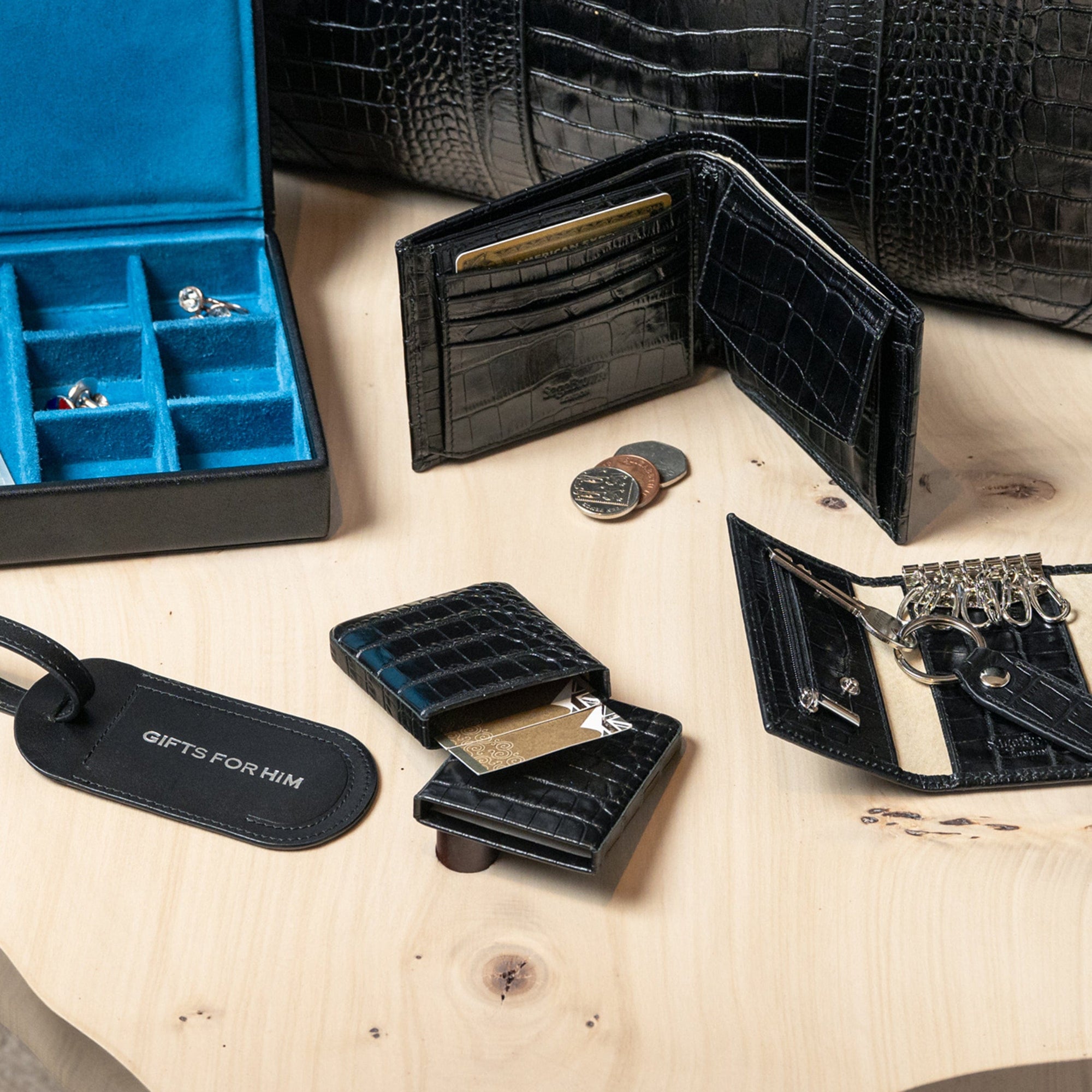 Leather coin wallet, black croc