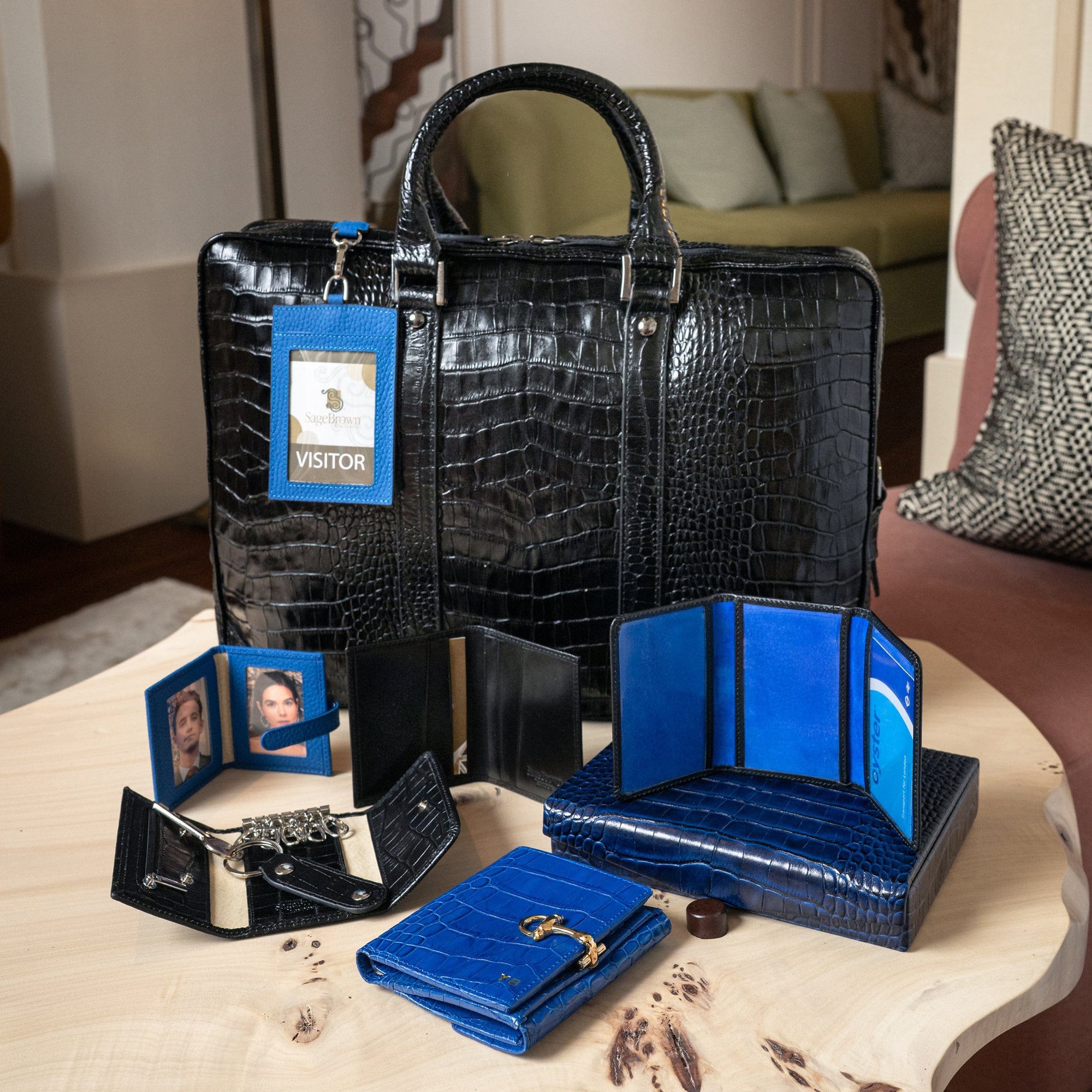 15" leather laptop bag, black croc, lifestyle