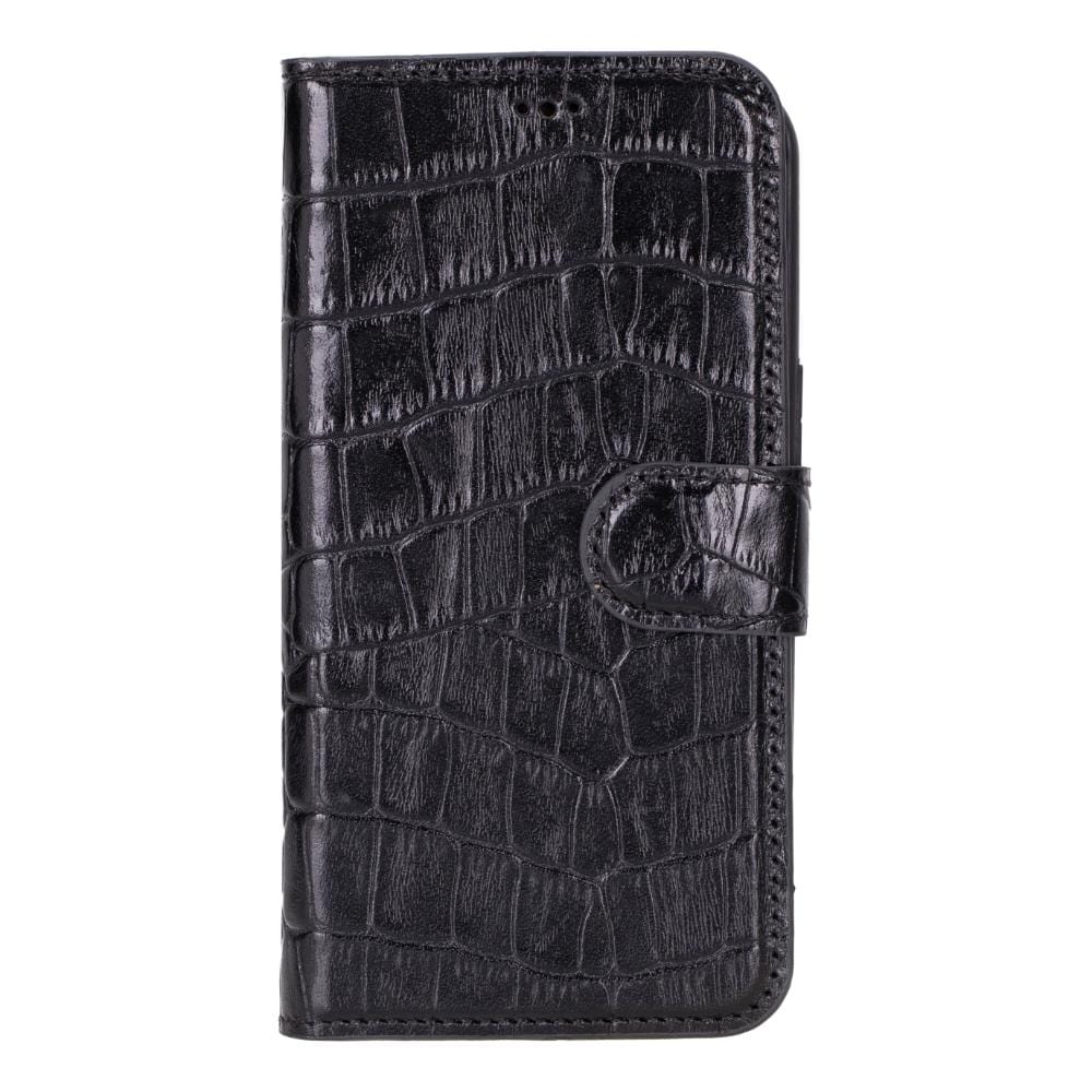 iPhone 15 case in leather with RFID, black croc, front