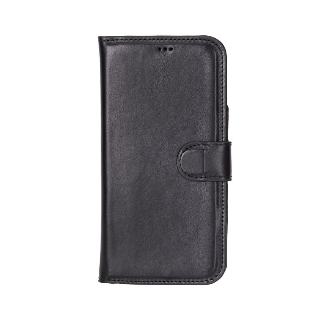 iPhone 16 Pro case in leather with RFID, black, front