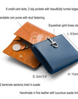 Leather purse with equestrian clasp, features and dimensions
