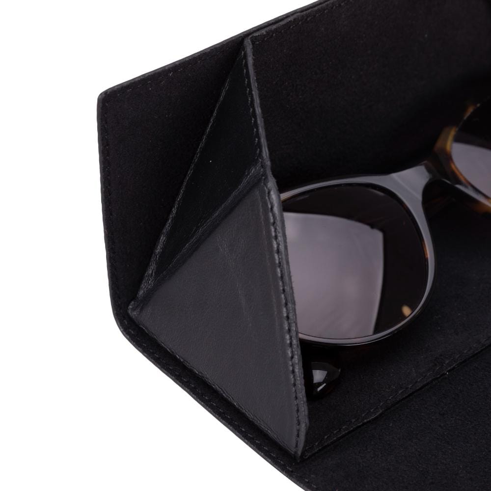 Triangular leather glasses case, black, closeup