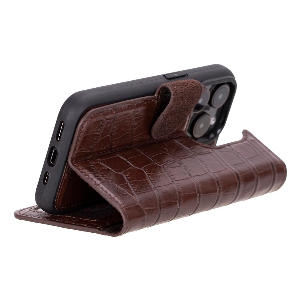 iPhone 15 Pro case in leather with RFID, brown croc, foldable design