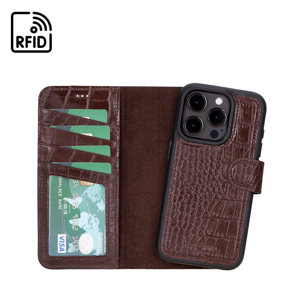 iPhone 15 Pro Max case in leather with RFID, brown croc, inside view