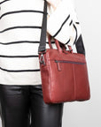 15" leather laptop bag, burgundy, lifestyle