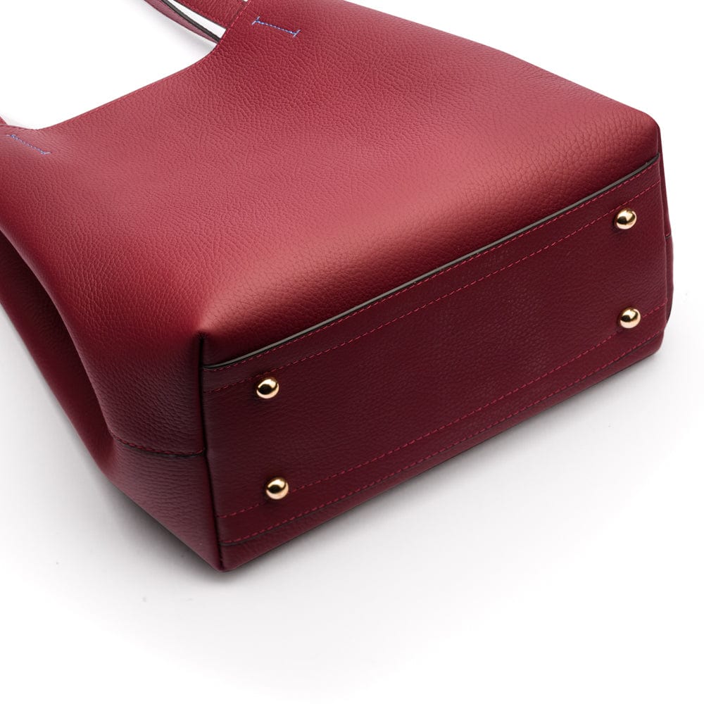 Leather tote bag, burgundy, base