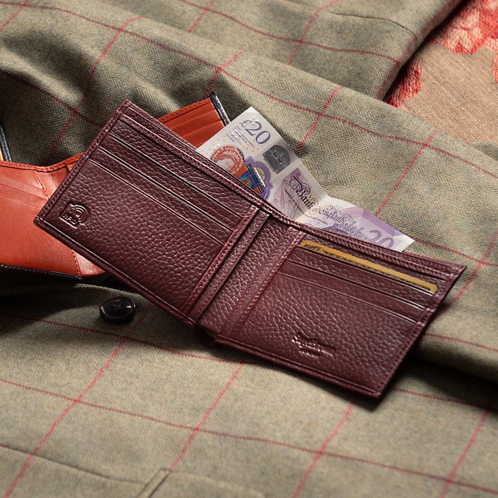 RFID leather wallet, burgundy, lifestyle