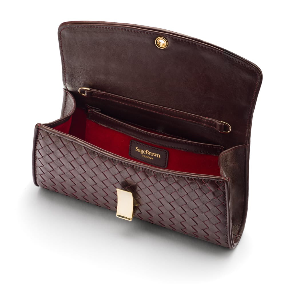 Woven leather clutch bag, burgundy, inside