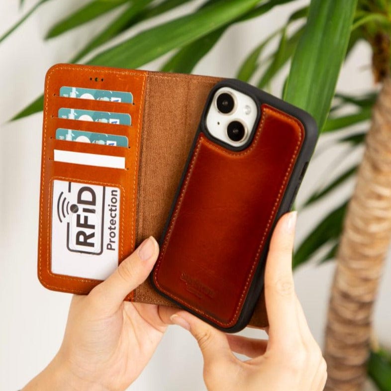 iPhone 15 case in leather with RFID - burnished tan, lifestyle