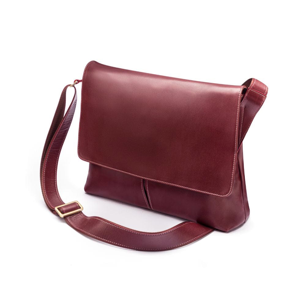 Leather messenger bag, dark tan, side