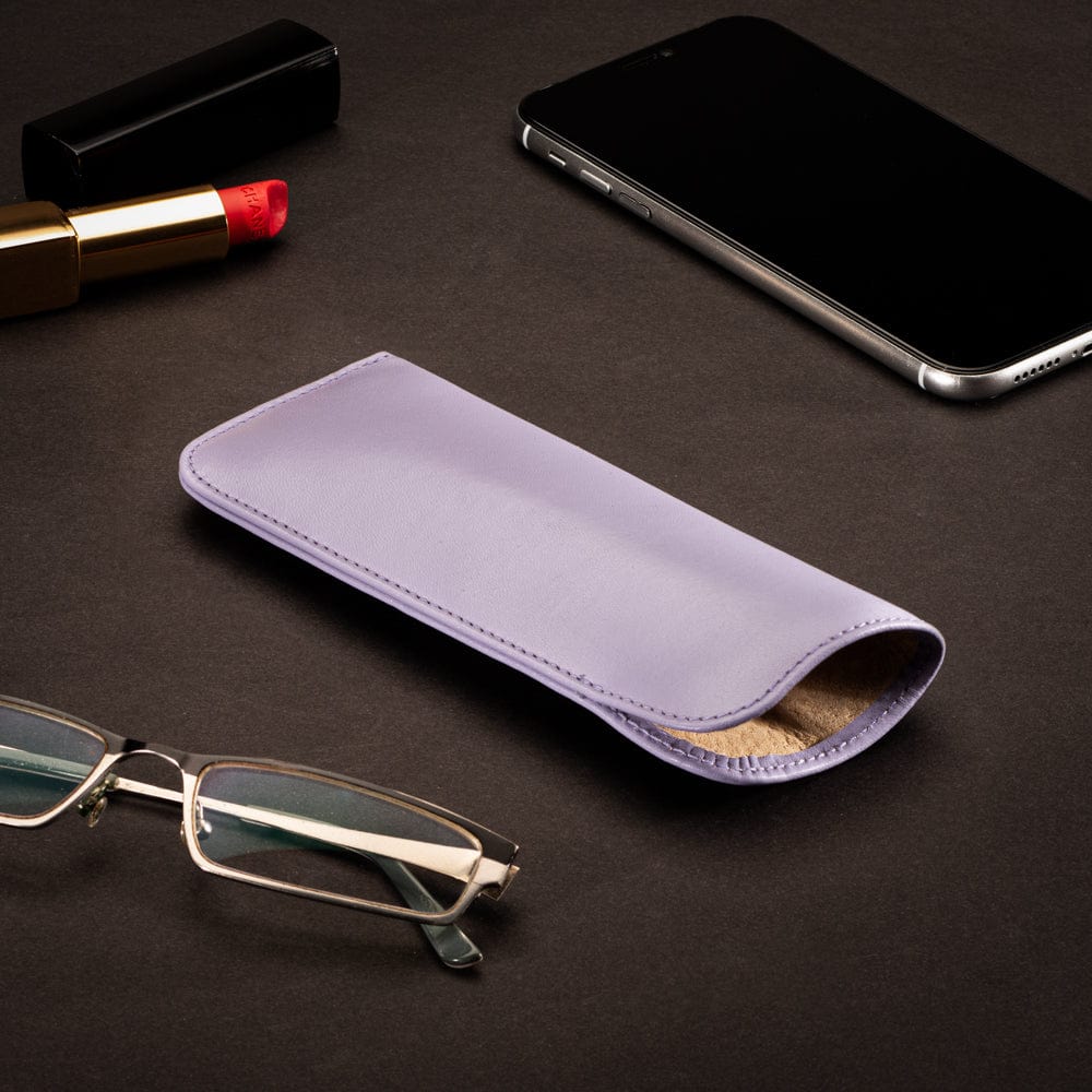 Small leather glasses case, soft lilac, lifestyle