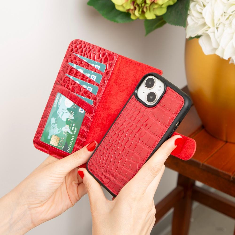 iPhone 15 case in leather with RFID, red croc, lifestyle