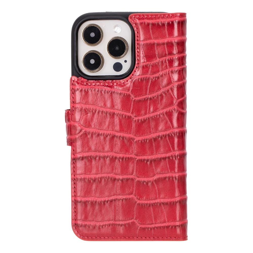 iPhone 15 Pro Max case in leather with RFID, red croc, back