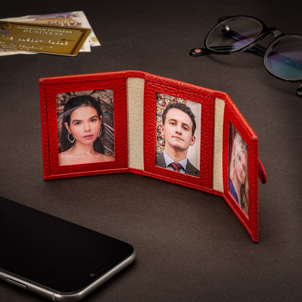Mini leather trifold photo frame, red, 60 x 40mm, lifestyle