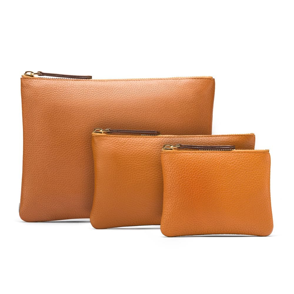 Set of 3 leather makeup bags, tan, all sizes