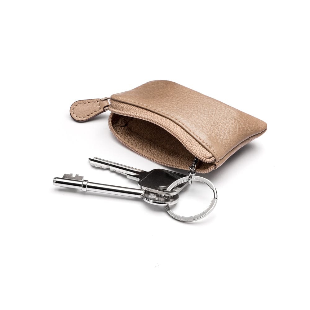 Miniature leather coin purse with key chain, taupe, inside