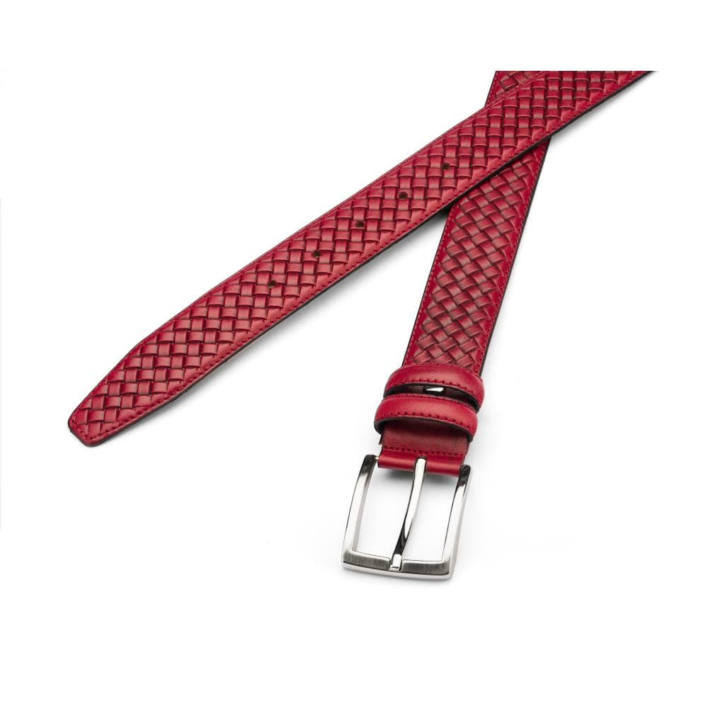 Woven leather belt for men, red, chisel tip