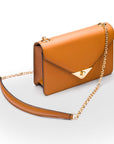 Small leather envelope chain bag, camel, side view