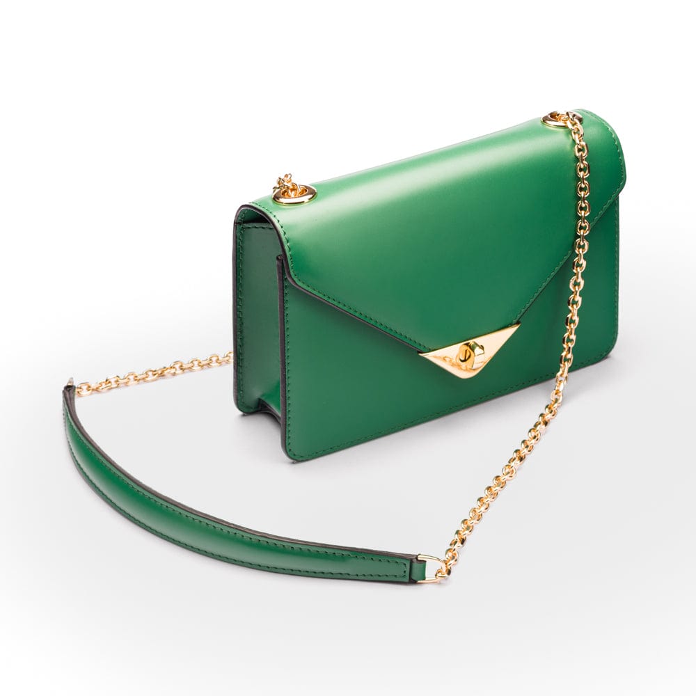 Small leather envelope chain bag, emerald, side view