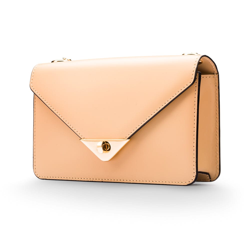 Small leather envelope chain bag, ivory, front