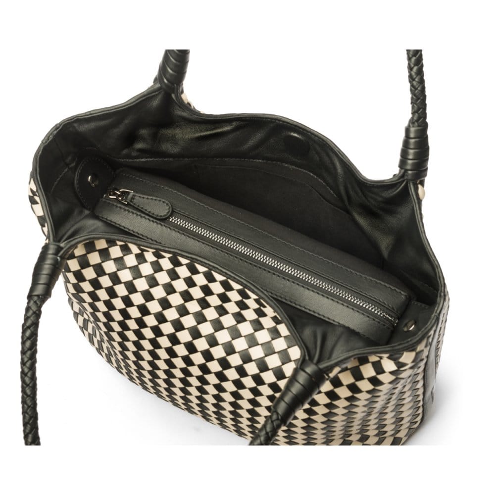 Woven leather shoulder bag, black and ecru check, inside