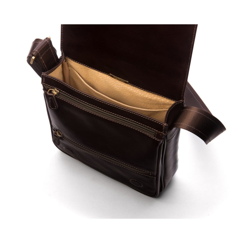 Leather A4 messenger bag, brown, inside
