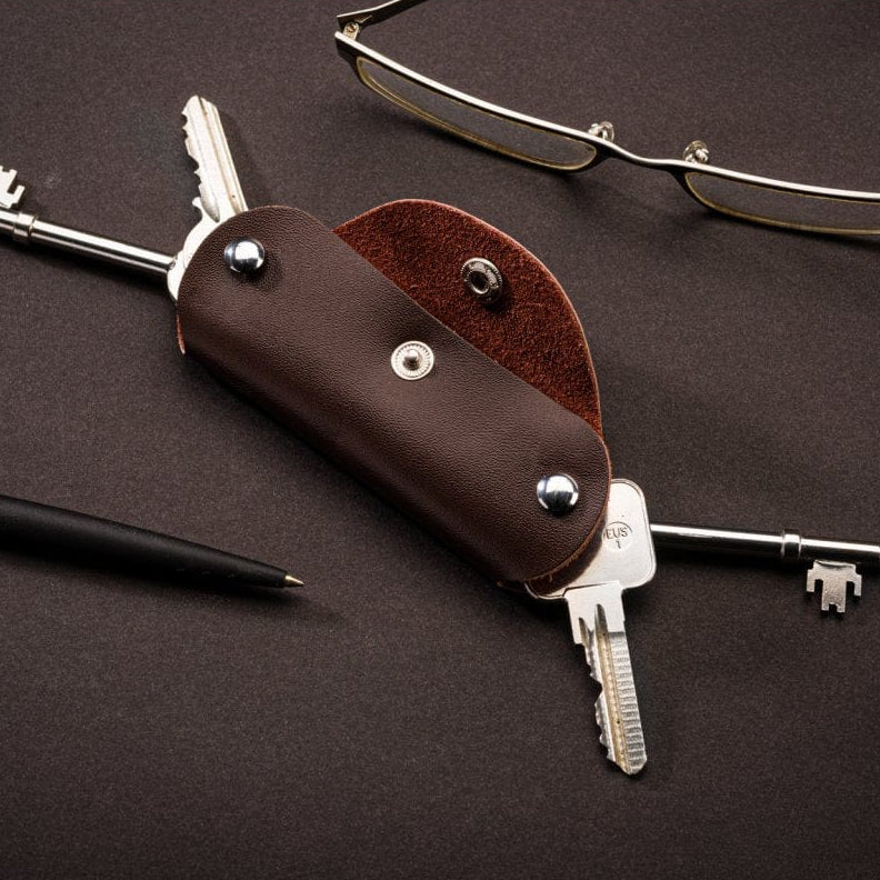 Small leather key holder, brown, lifestyle view