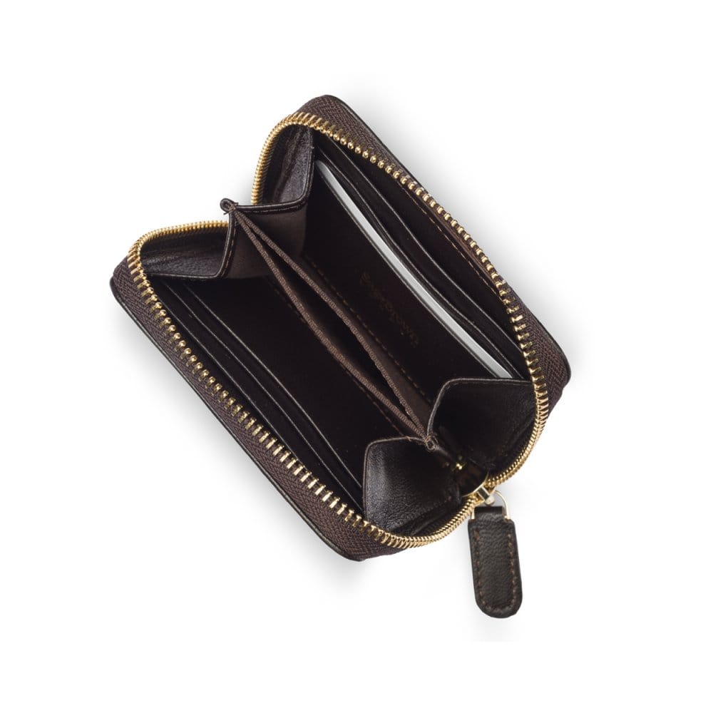 Small zip around woven leather accordion purse, brown, interior